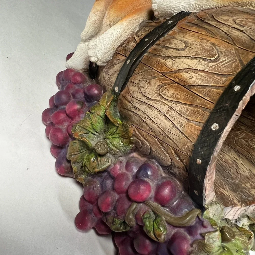 Vintage Resin Cat‎ Wine Holder Caddy Planter w Grapes Barrel Garden Whimsical
